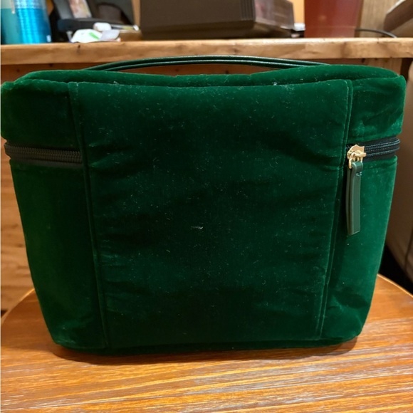 Elemis London faux green cosmetics or skincare products bag - Picture 2 of 8